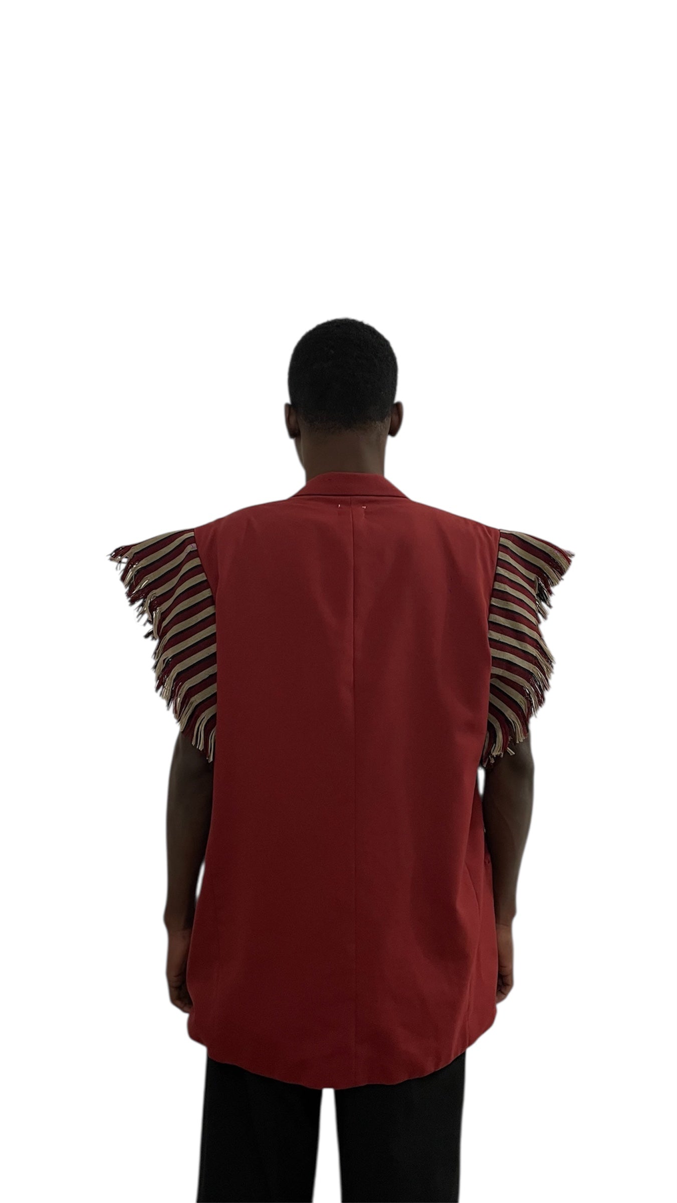 Veste rouge à épaulettes