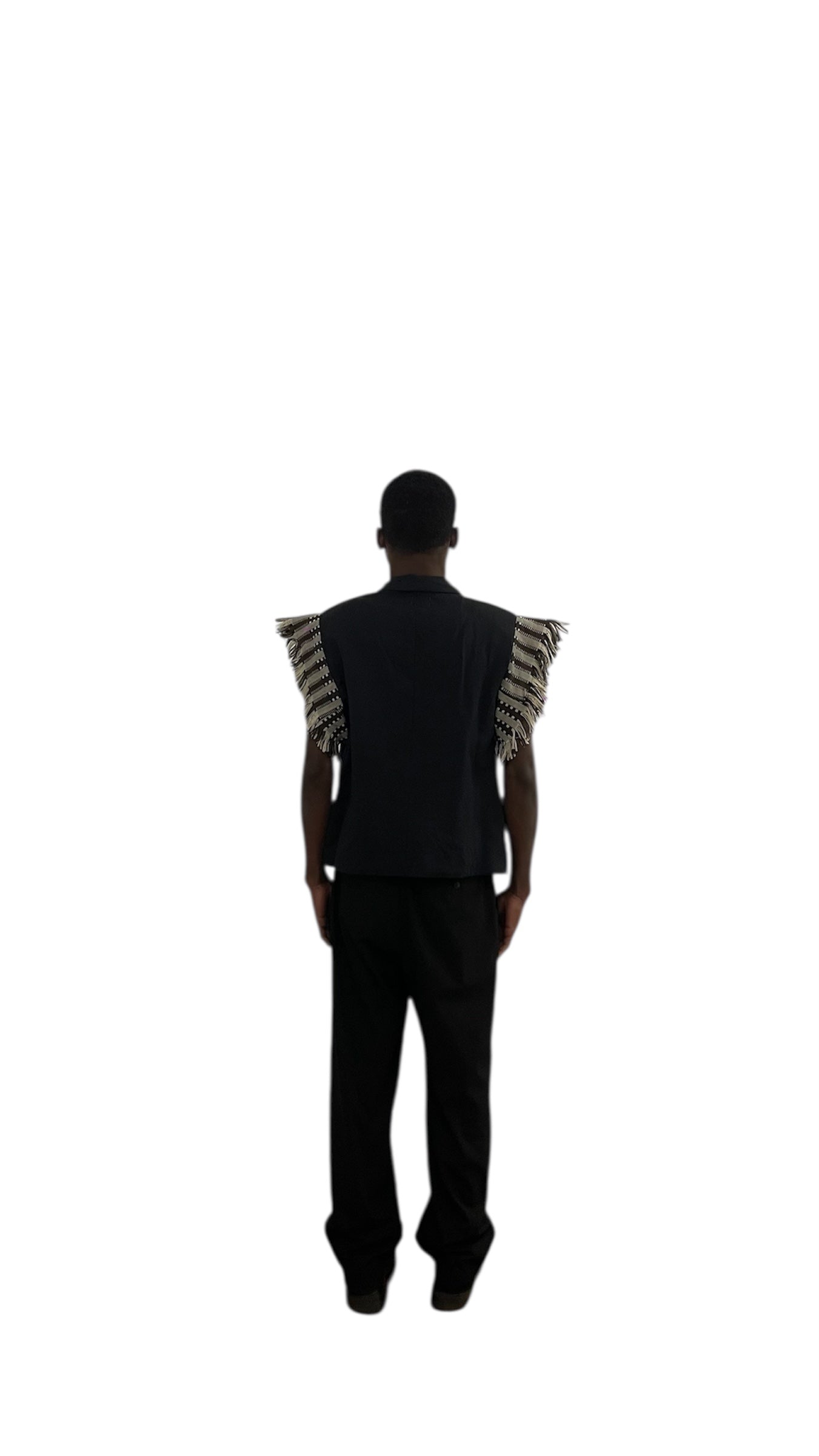 Veste noire à épaulettes